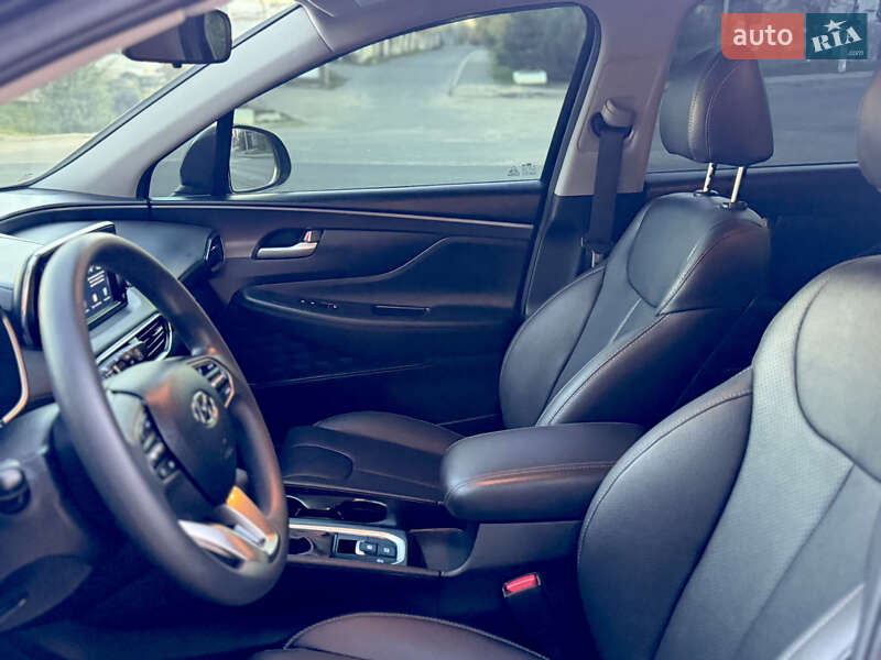 Позашляховик / Кросовер Hyundai Santa FE 2019 в Одесі
