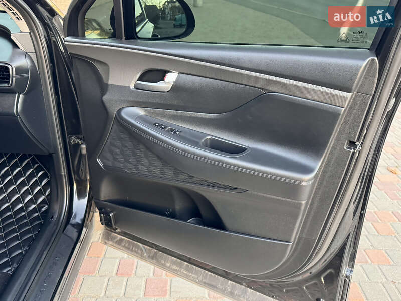 Позашляховик / Кросовер Hyundai Santa FE 2019 в Одесі