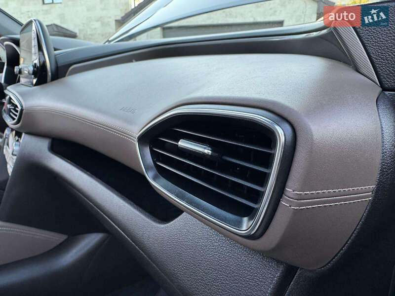 Позашляховик / Кросовер Hyundai Santa FE 2018 в Одесі