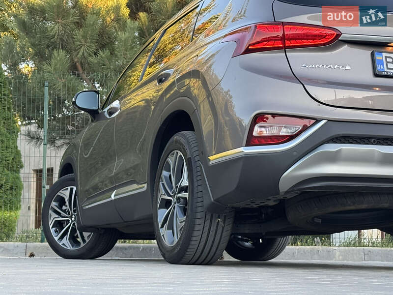Позашляховик / Кросовер Hyundai Santa FE 2018 в Одесі