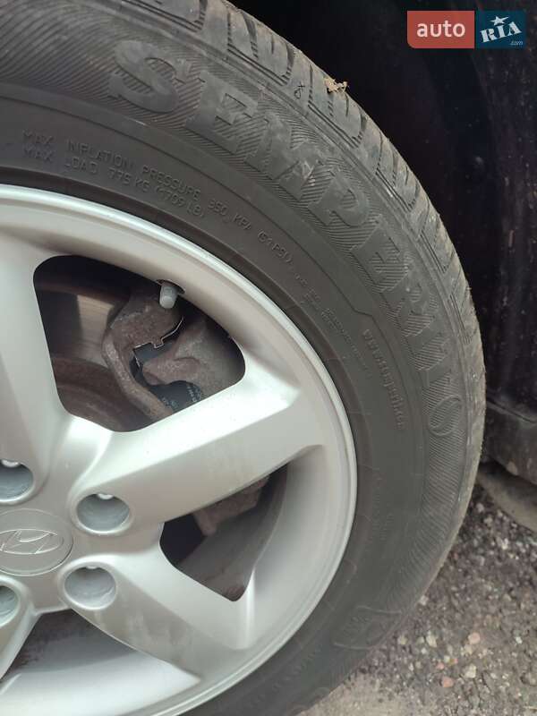 Позашляховик / Кросовер Hyundai Santa FE 2008 в Прилуках фото 23 Позашляховик / Кросовер Hyundai Santa FE 2008 в Прилуках