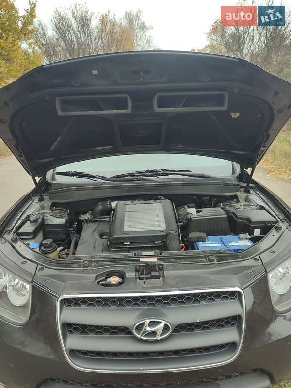 Позашляховик / Кросовер Hyundai Santa FE 2008 в Прилуках фото 25 Позашляховик / Кросовер Hyundai Santa FE 2008 в Прилуках