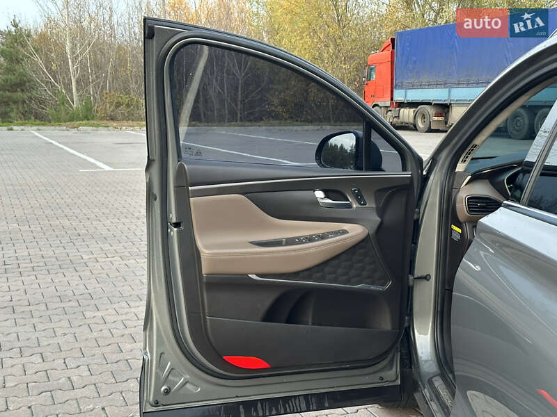 Внедорожник / Кроссовер Hyundai Santa FE 2018 в Броварах