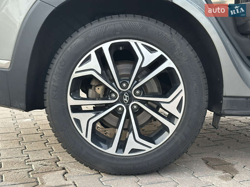 Внедорожник / Кроссовер Hyundai Santa FE 2018 в Броварах