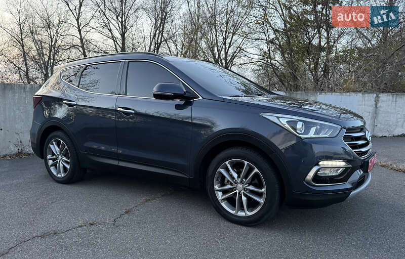 Внедорожник / Кроссовер Hyundai Santa FE 2017 в Киеве фото 3 Внедорожник / Кроссовер Hyundai Santa FE 2017 в Киеве