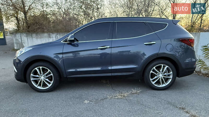 Внедорожник / Кроссовер Hyundai Santa FE 2017 в Киеве фото 10 Внедорожник / Кроссовер Hyundai Santa FE 2017 в Киеве