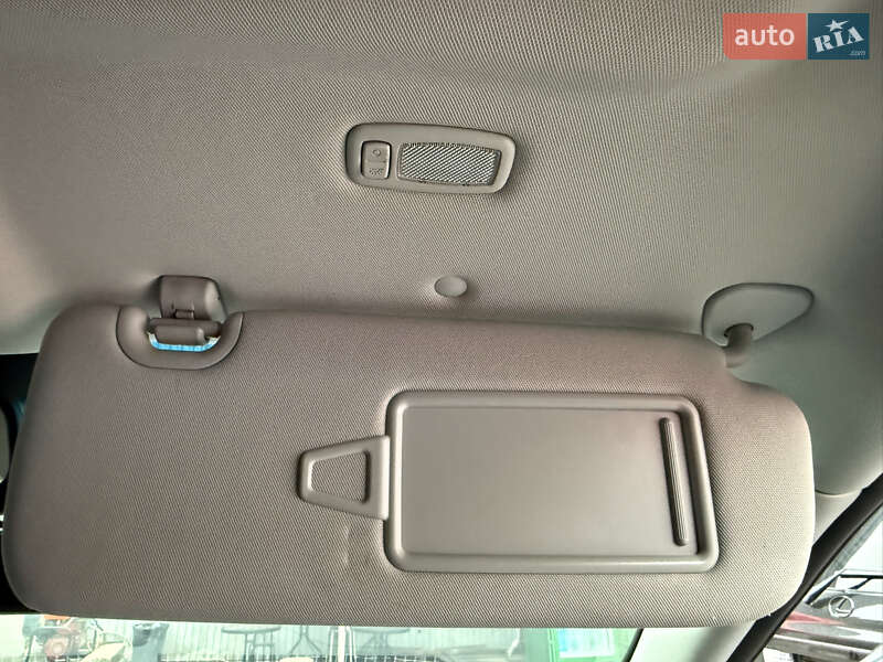 Внедорожник / Кроссовер Hyundai Santa FE 2017 в Киеве фото 51 Внедорожник / Кроссовер Hyundai Santa FE 2017 в Киеве