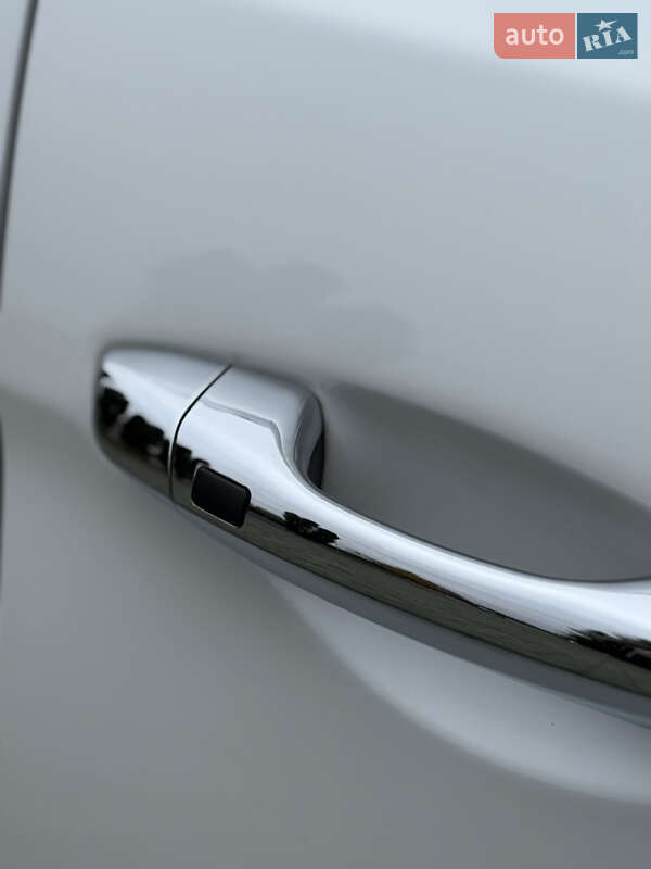 Внедорожник / Кроссовер Hyundai Santa FE 2014 в Дубно