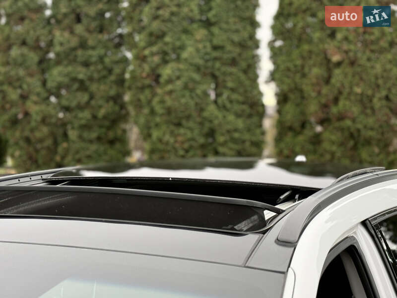 Внедорожник / Кроссовер Hyundai Santa FE 2014 в Дубно