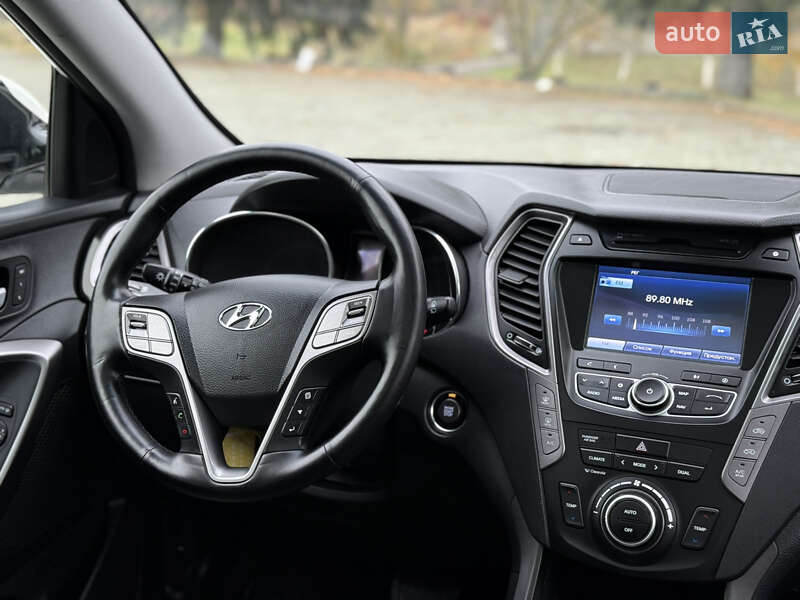 Внедорожник / Кроссовер Hyundai Santa FE 2014 в Дубно