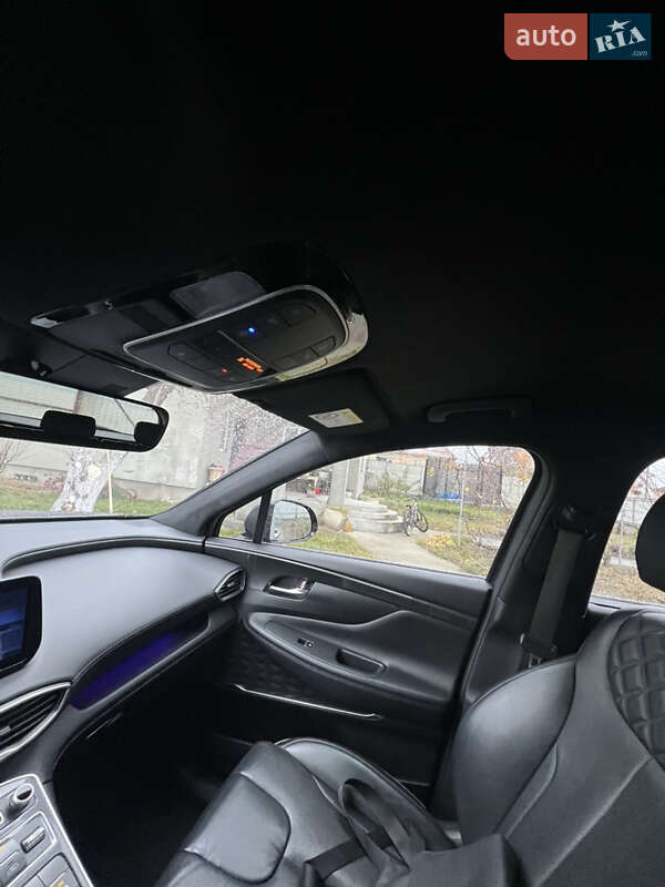 Внедорожник / Кроссовер Hyundai Santa FE 2020 в Киеве