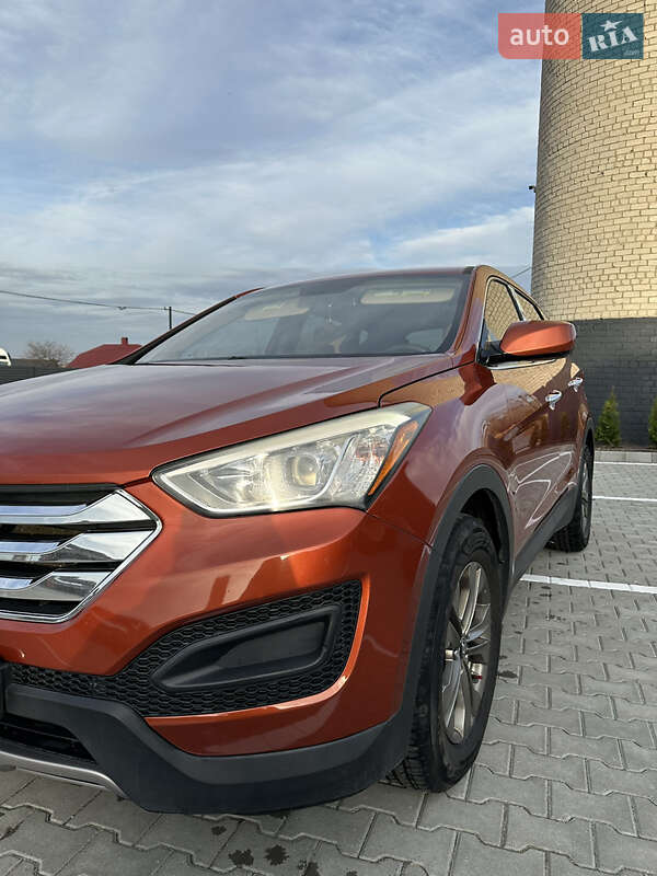 Внедорожник / Кроссовер Hyundai Santa FE 2014 в Дубно