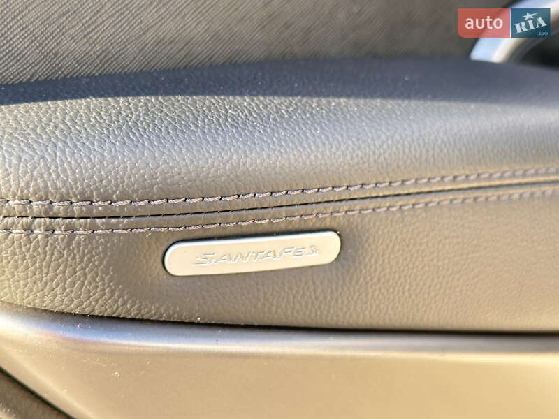 Внедорожник / Кроссовер Hyundai Santa FE 2016 в Тернополе фото 41 Внедорожник / Кроссовер Hyundai Santa FE 2016 в Тернополе