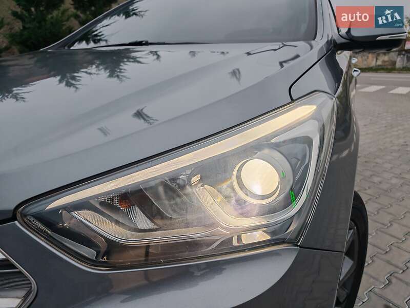 Внедорожник / Кроссовер Hyundai Santa FE 2016 в Могилев-Подольске фото 12 Внедорожник / Кроссовер Hyundai Santa FE 2016 в Могилев-Подольске