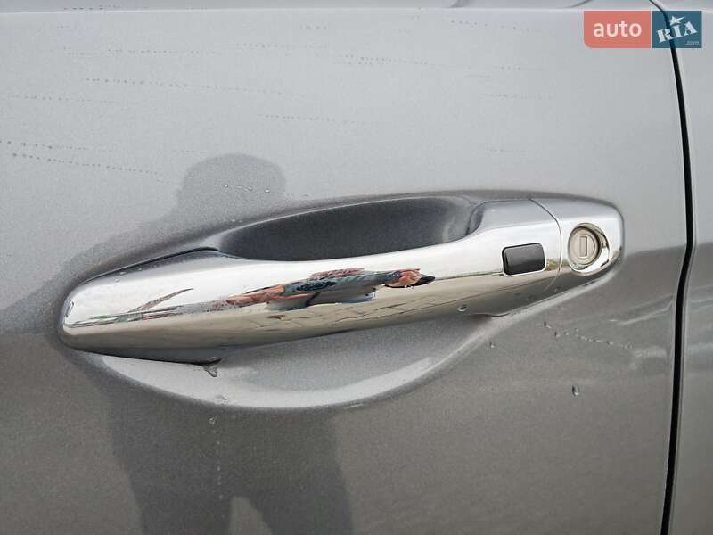 Внедорожник / Кроссовер Hyundai Santa FE 2016 в Могилев-Подольске фото 9 Внедорожник / Кроссовер Hyundai Santa FE 2016 в Могилев-Подольске