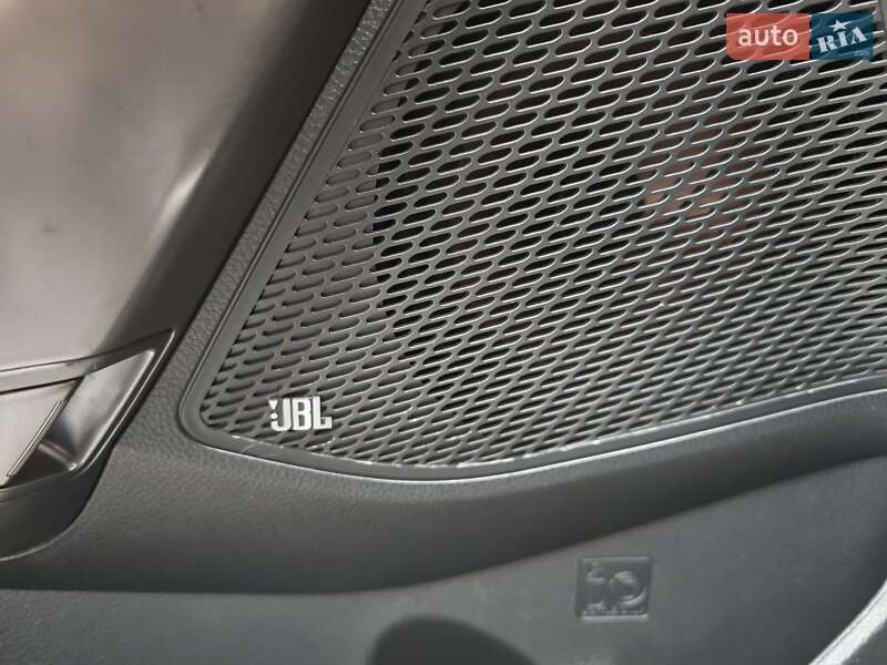 Внедорожник / Кроссовер Hyundai Santa FE 2016 в Могилев-Подольске фото 64 Внедорожник / Кроссовер Hyundai Santa FE 2016 в Могилев-Подольске