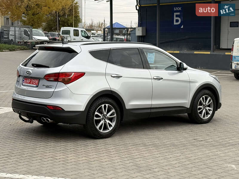 Позашляховик / Кросовер Hyundai Santa FE 2014 в Рівному
