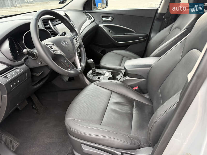Позашляховик / Кросовер Hyundai Santa FE 2014 в Рівному