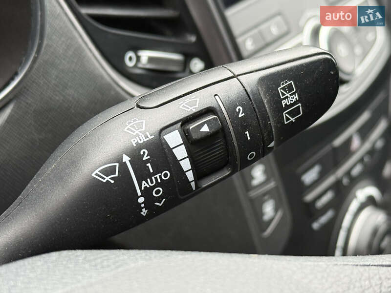 Позашляховик / Кросовер Hyundai Santa FE 2014 в Рівному