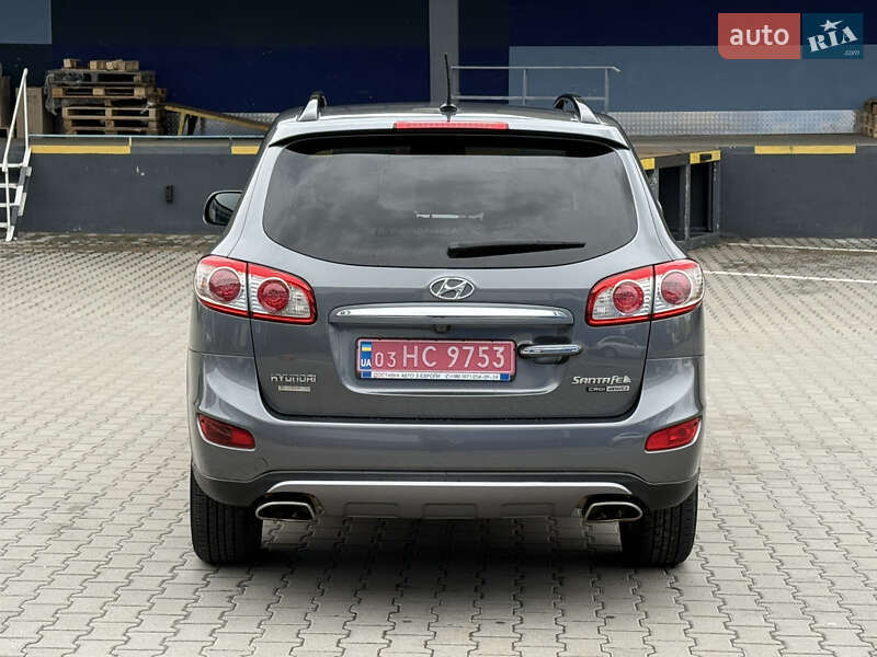 Внедорожник / Кроссовер Hyundai Santa FE 2012 в Ровно
