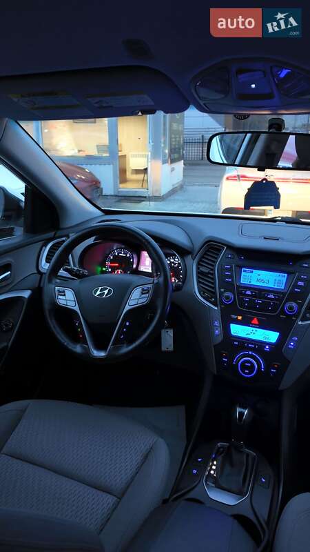 Внедорожник / Кроссовер Hyundai Santa FE 2012 в Одессе
