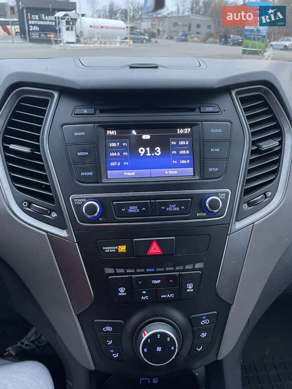 Внедорожник / Кроссовер Hyundai Santa FE 2016 в Коломые фото 12 Внедорожник / Кроссовер Hyundai Santa FE 2016 в Коломые