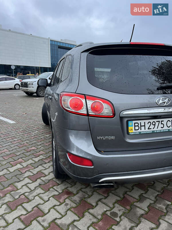 Внедорожник / Кроссовер Hyundai Santa FE 2012 в Одессе фото 6 Внедорожник / Кроссовер Hyundai Santa FE 2012 в Одессе