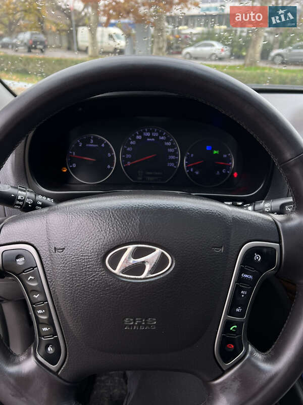 Внедорожник / Кроссовер Hyundai Santa FE 2012 в Одессе фото 40 Внедорожник / Кроссовер Hyundai Santa FE 2012 в Одессе