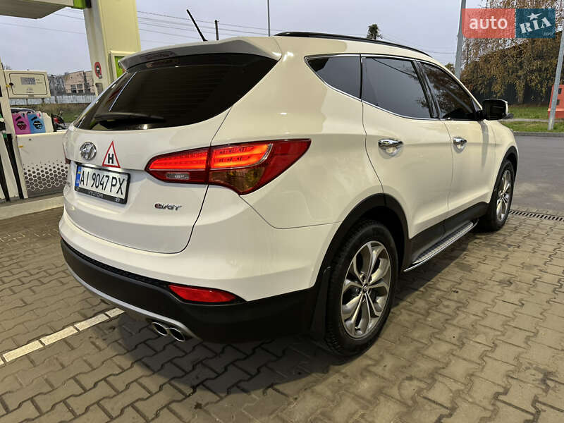Внедорожник / Кроссовер Hyundai Santa FE 2014 в Фастове