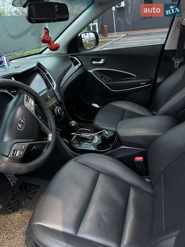 Внедорожник / Кроссовер Hyundai Santa FE 2014 в Фастове