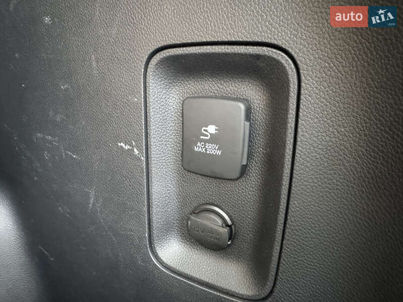 Внедорожник / Кроссовер Hyundai Santa FE 2013 в Киеве фото 26 Внедорожник / Кроссовер Hyundai Santa FE 2013 в Киеве