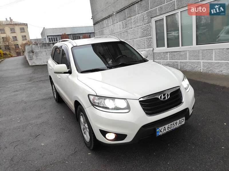 Внедорожник / Кроссовер Hyundai Santa FE 2010 в Бердичеве