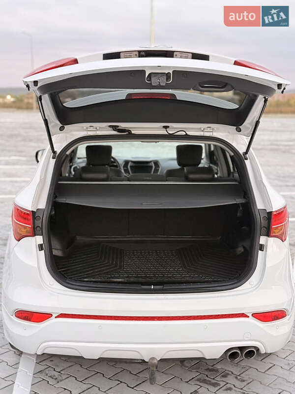 Внедорожник / Кроссовер Hyundai Santa FE 2013 в Дубно