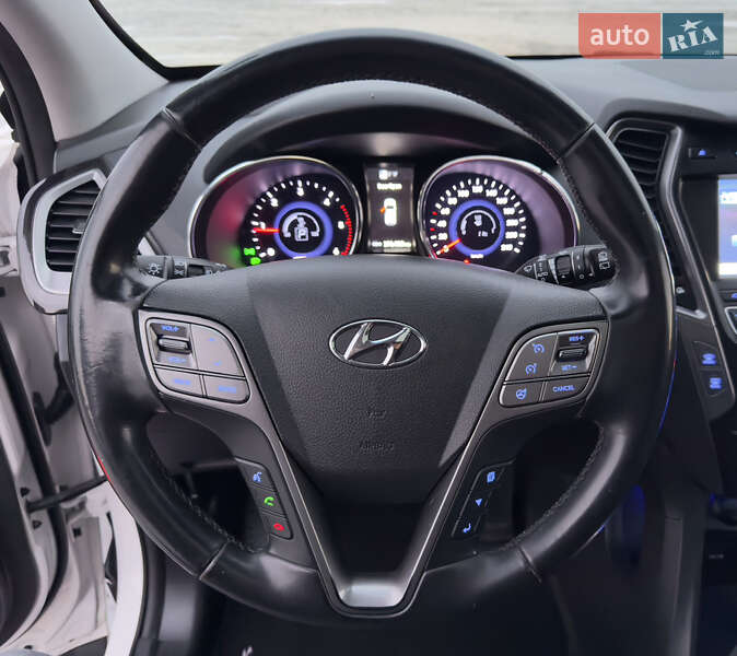 Внедорожник / Кроссовер Hyundai Santa FE 2013 в Дубно