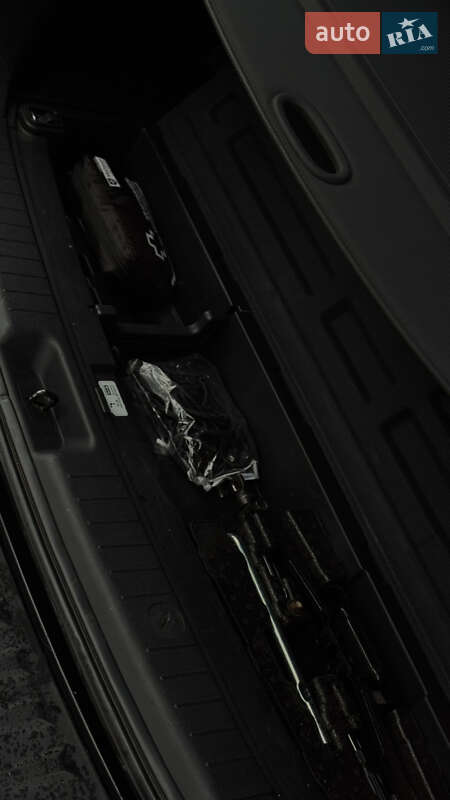 Внедорожник / Кроссовер Hyundai Santa FE 2006 в Ровно