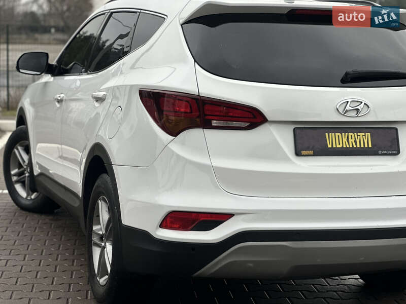 Внедорожник / Кроссовер Hyundai Santa FE 2017 в Киеве фото 16 Внедорожник / Кроссовер Hyundai Santa FE 2017 в Киеве