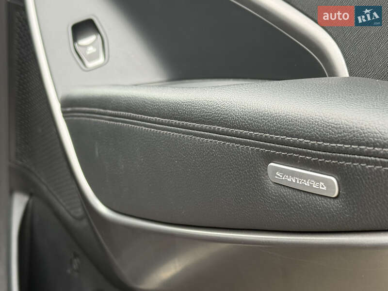 Внедорожник / Кроссовер Hyundai Santa FE 2016 в Ровно фото 51 Внедорожник / Кроссовер Hyundai Santa FE 2016 в Ровно