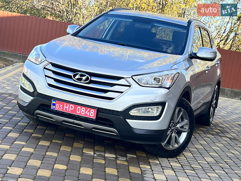 Внедорожник / Кроссовер Hyundai Santa FE 2013 в Ивано-Франковске