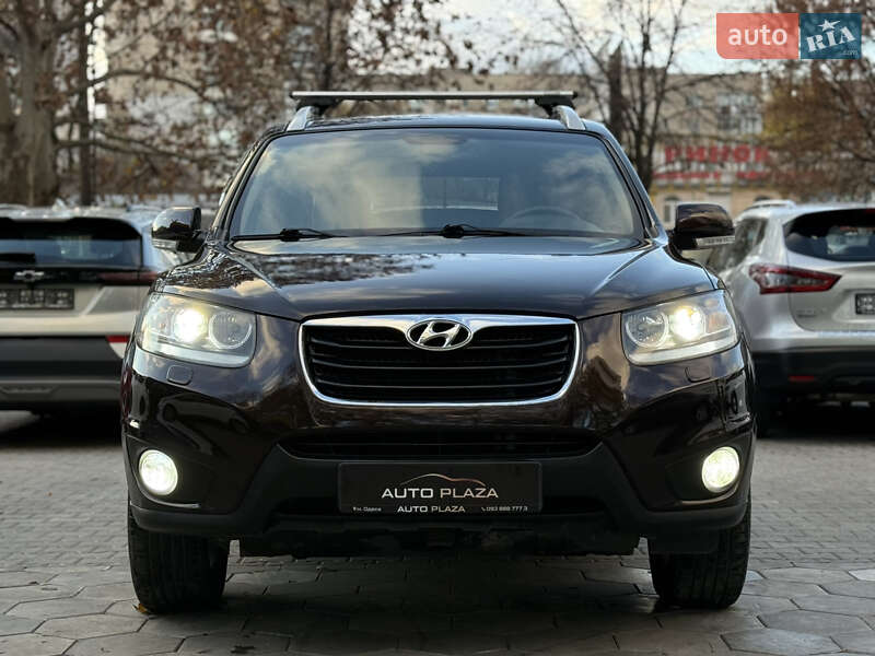Внедорожник / Кроссовер Hyundai Santa FE 2011 в Одессе