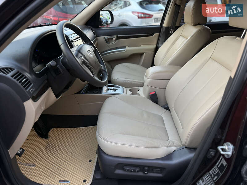 Внедорожник / Кроссовер Hyundai Santa FE 2011 в Одессе