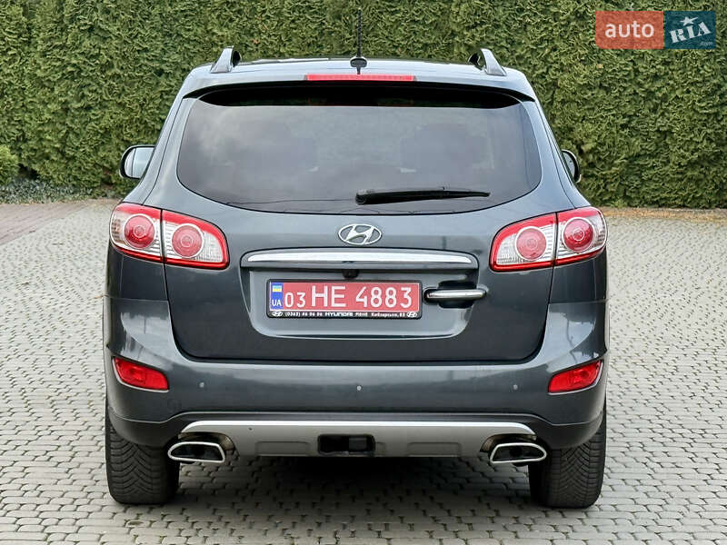 Внедорожник / Кроссовер Hyundai Santa FE 2012 в Ровно