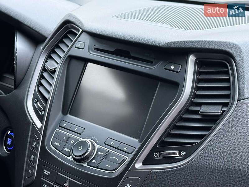 Внедорожник / Кроссовер Hyundai Santa FE 2014 в Ровно
