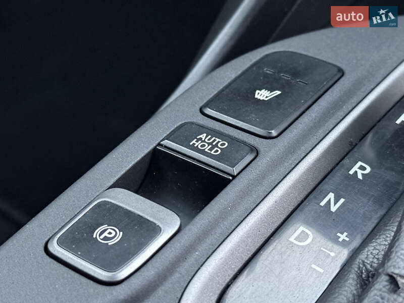 Внедорожник / Кроссовер Hyundai Santa FE 2014 в Ровно