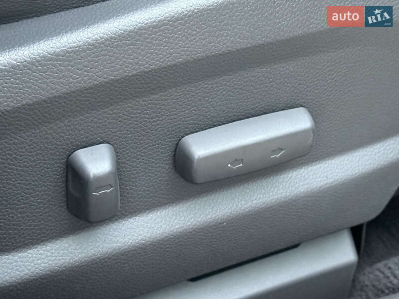 Внедорожник / Кроссовер Hyundai Santa FE 2014 в Ровно