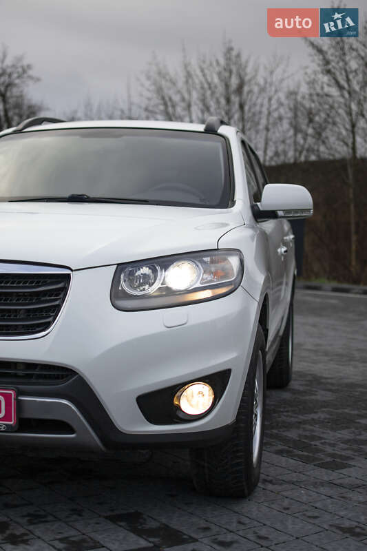 Внедорожник / Кроссовер Hyundai Santa FE 2011 в Самборе фото 11 Внедорожник / Кроссовер Hyundai Santa FE 2011 в Самборе