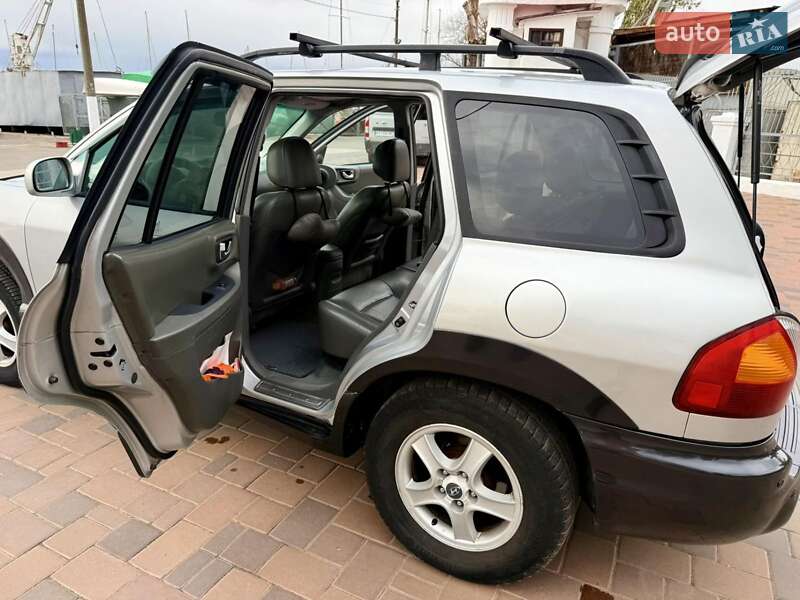 Позашляховик / Кросовер Hyundai Santa FE 2004 в Миколаєві