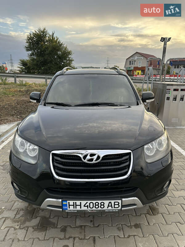 Внедорожник / Кроссовер Hyundai Santa FE 2012 в Одессе