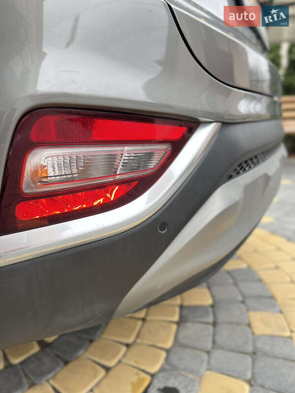Внедорожник / Кроссовер Hyundai Santa FE 2019 в Виннице