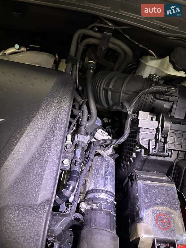 Внедорожник / Кроссовер Hyundai Santa FE 2017 в Харькове фото 24 Внедорожник / Кроссовер Hyundai Santa FE 2017 в Харькове