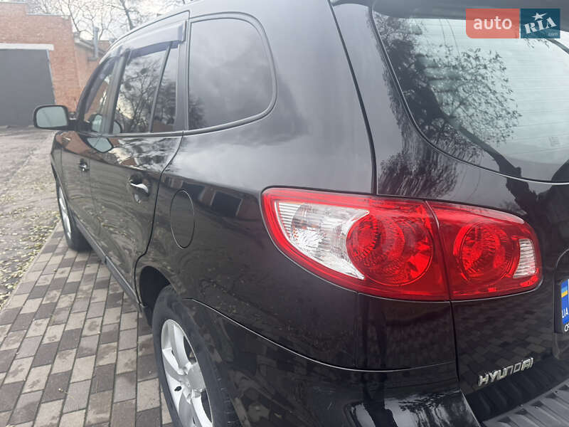 Внедорожник / Кроссовер Hyundai Santa FE 2008 в Лубнах